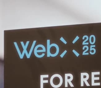 WebX 2025会場の看板